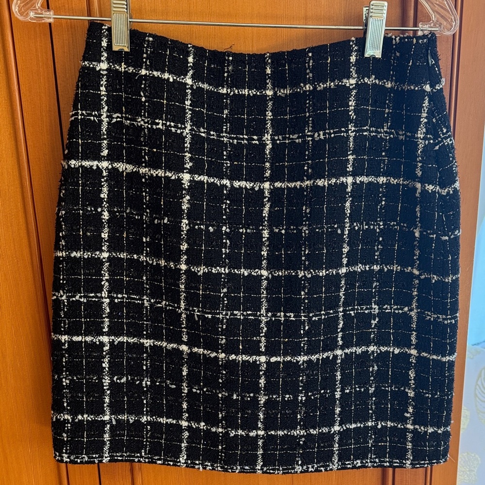 Boston Proper skirt, size 4, worn once